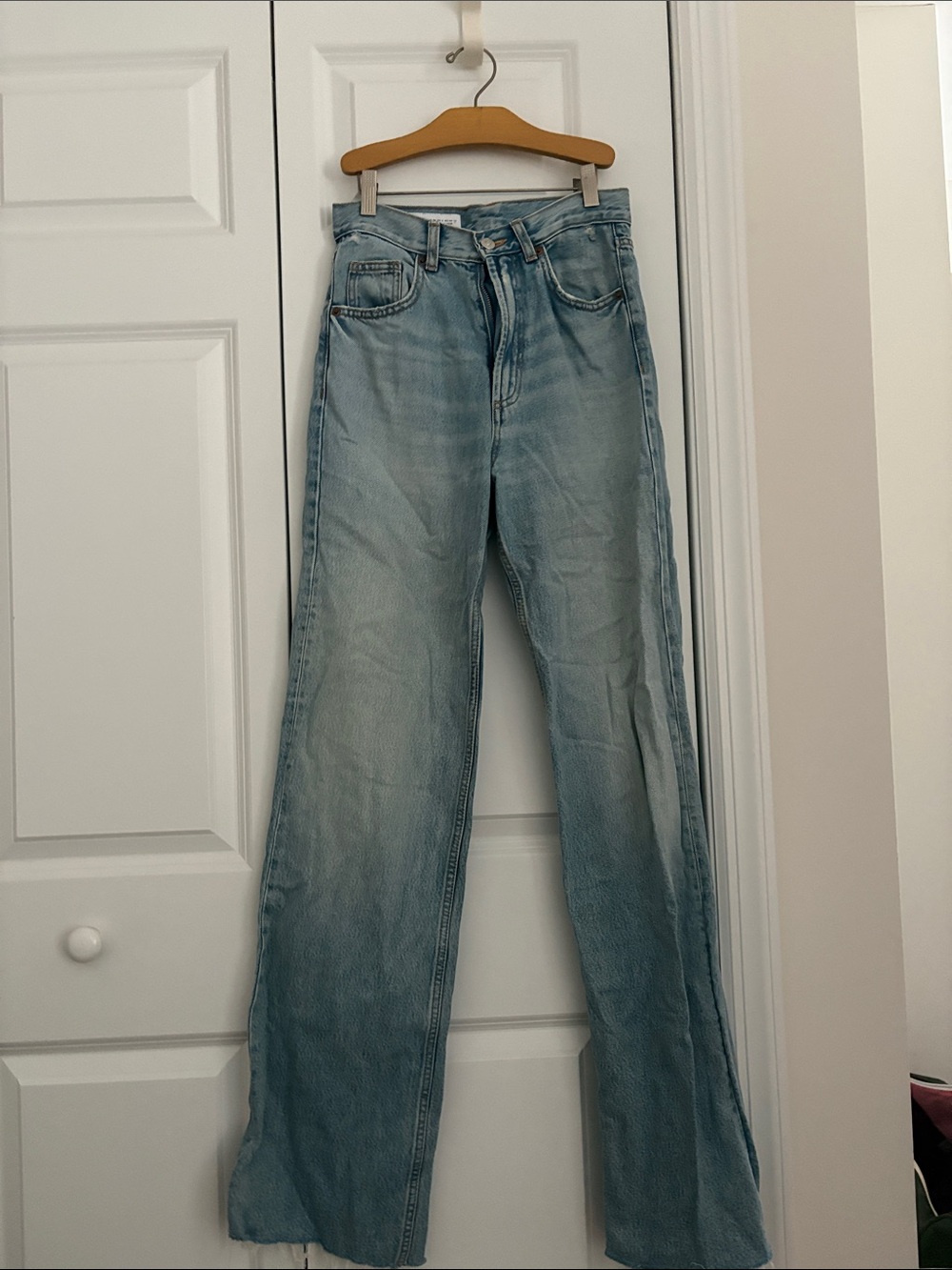 Light Blue Wide-Leg Women's Jeans